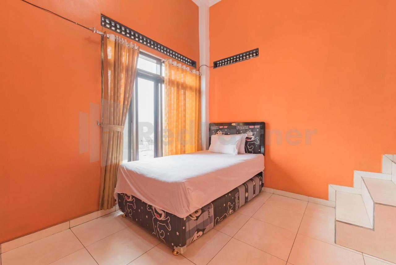 Pondok Hefi Ciwidey Mitra Reddoorz Exterior foto
